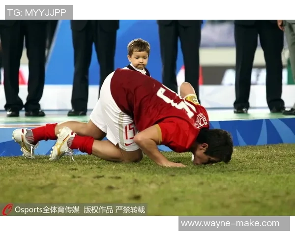 足球明星退役之战：荣耀与泪水交织的最后一场较量