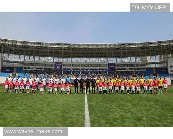 香港足球明星首发阵容揭晓球迷期待激情四溢的赛季盛宴